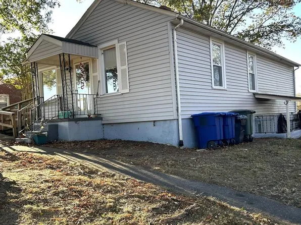 125 Greyson St, Martinsville, VA 24112