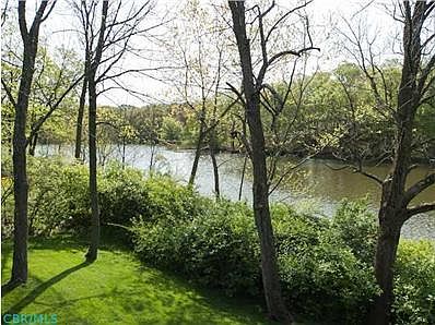 2nd image of 6555 Lake Of The Woods Pt