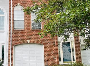 13331 Misty Dawn Dr, Herndon, VA 20171
