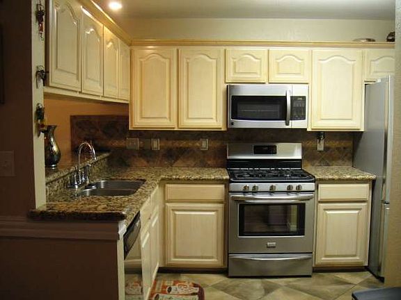 2nd image of 2301 Taft Ave