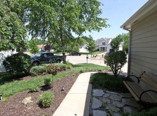 477 Summer Top Ln, Fenton, MO