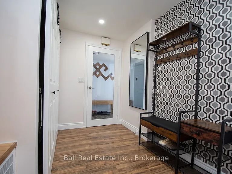 1171 Pine Ridge Rd — Photo 2