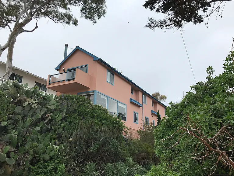 6773 Del Playa Dr — Photo 4