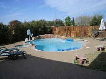 2nd image of 3601 Capstone Ln