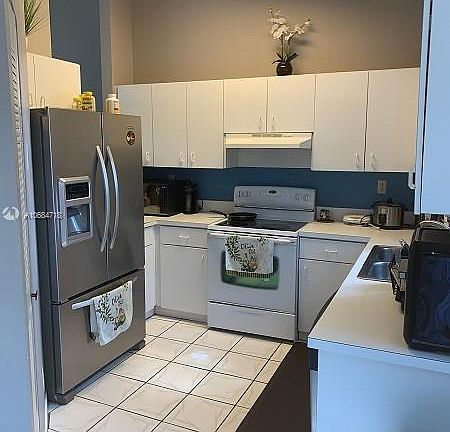 4th image of 15569 Miami Lakeway N APT 202