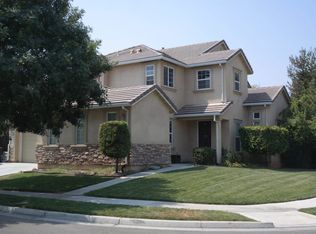 461 Creekside Dr, Patterson, CA 95363