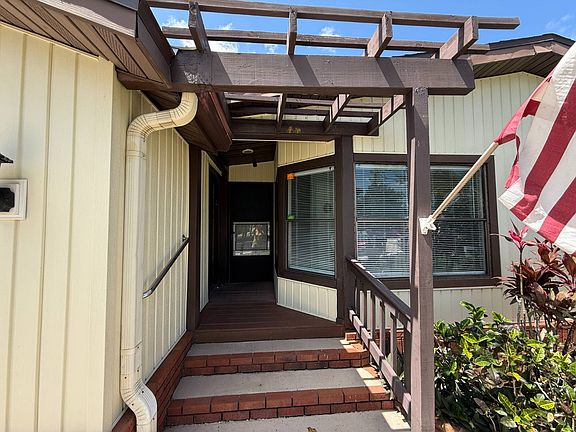 2nd image of 5539 San Luis Dr