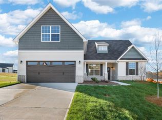 108 Silver Maple Dr, King, NC 27021