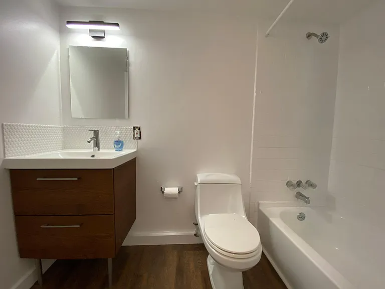 1801 S Treasure Dr #224 — Photo 12