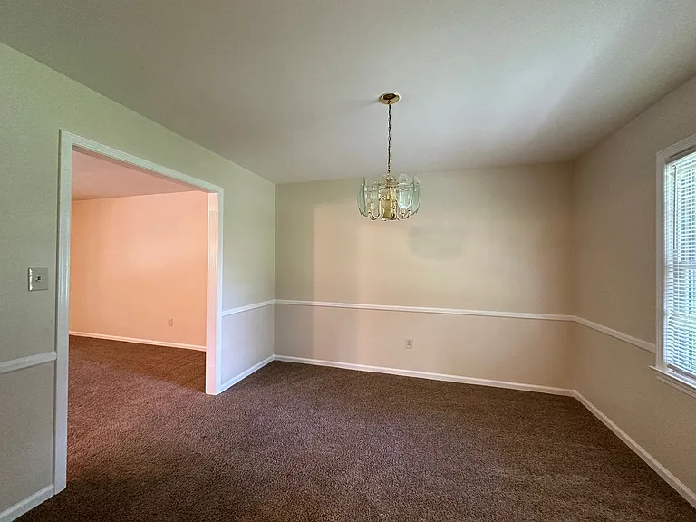 3486 Ormond Cir — Photo 12