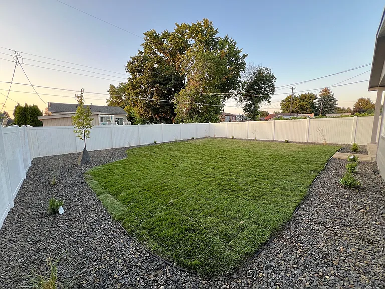 3807 E 27th Ave — Photo 20