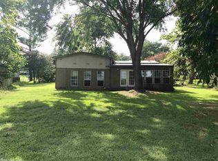 15 Lakeshore Ln, Conway, AR 72032