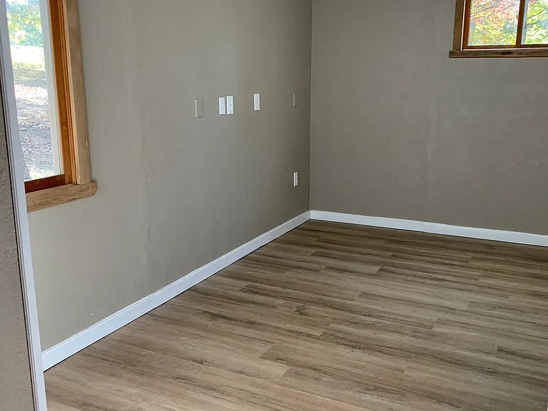 32221 N Buck Creek Rd — Photo 4