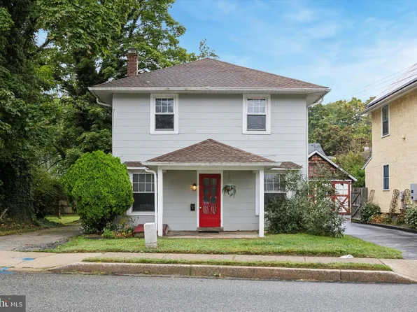 274 Old Eagle School Rd, Wayne, PA 19087