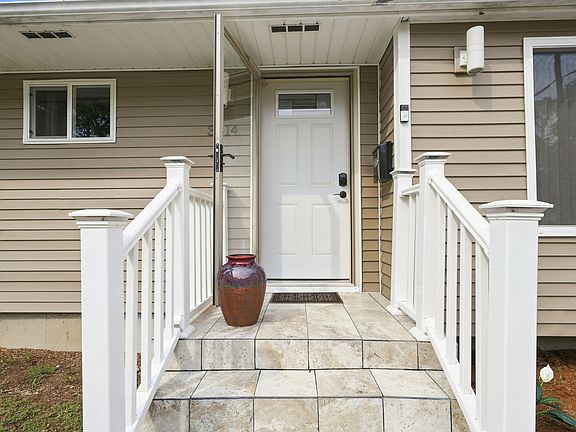 4th image of 3814 Cherokee Ave
