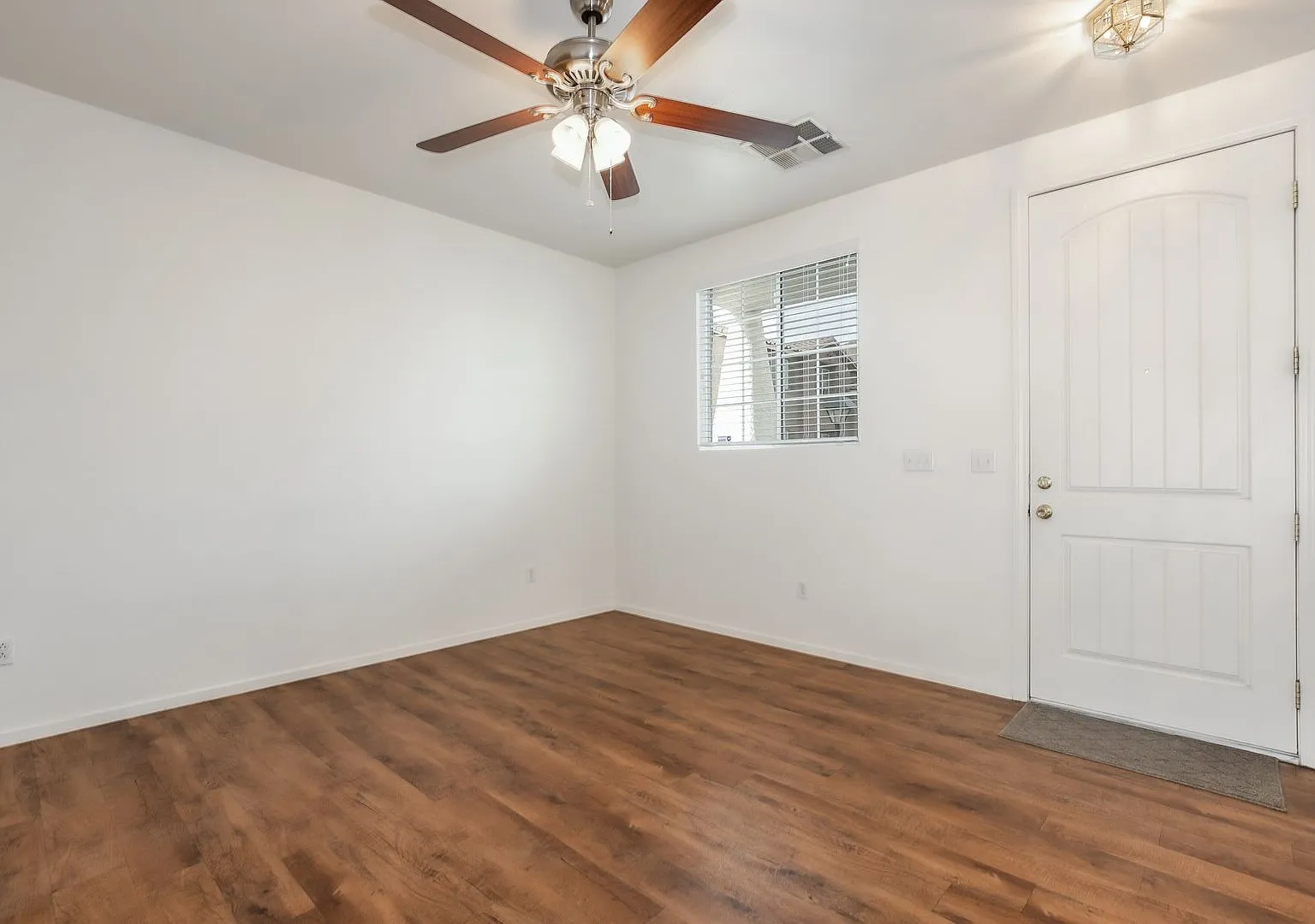 Charming Two-Story Home In Lone Mountain — Photo 3