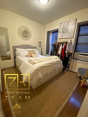 Rented by Avenues Real Estate | media 2