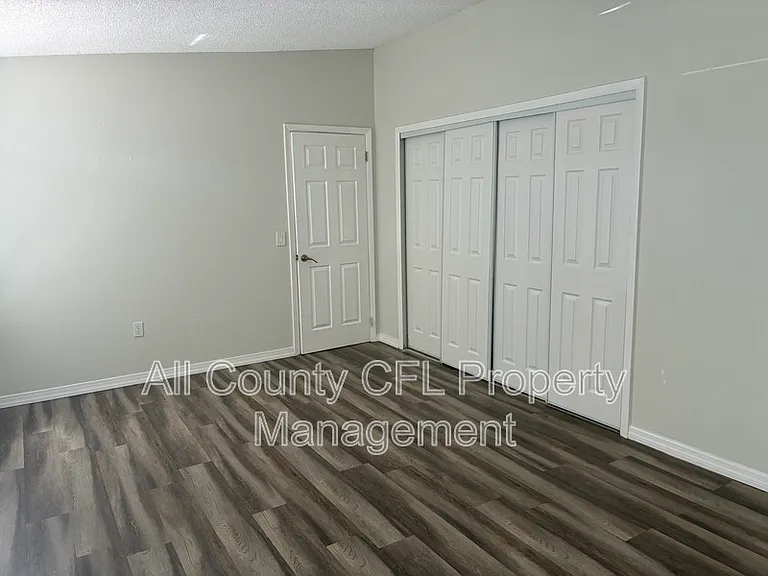 3050 Autumn Ct — Photo 12
