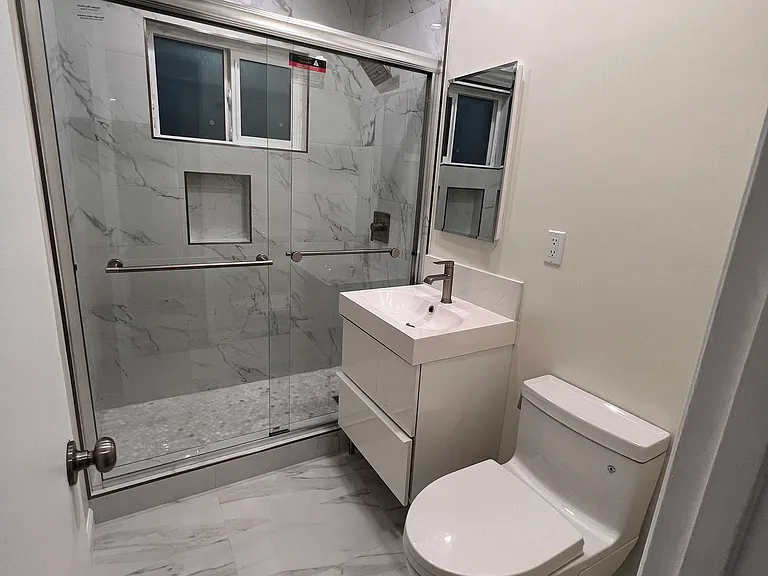 4904 Tujunga Ave #7 — Photo 7