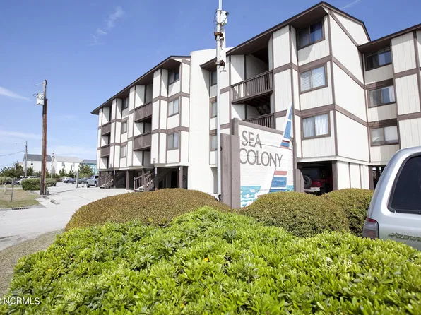 1311 Lake Park Blvd S APT 6B, Carolina Beach, NC 28428