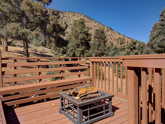 3rd image of 3244 Highland Way