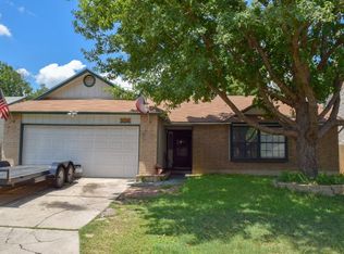 9218 Rue De Lis, San Antonio, TX 78250