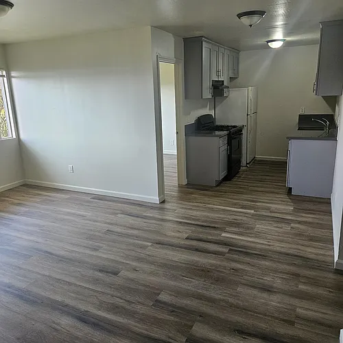 550 Clarinada Ave #0 Photo 1