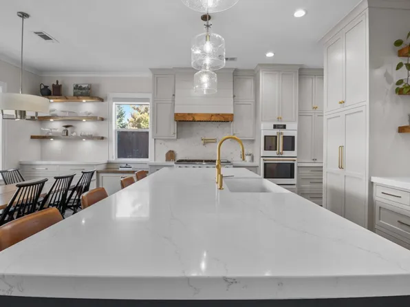 637 Rebekah Ct, Ripon, CA 95366