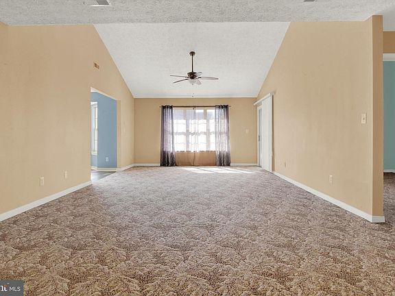 2nd image of 108 Gwen Dr #3D
