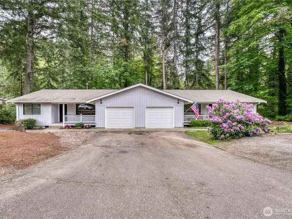 10205 10209 74th Avenue NW, Gig Harbor, WA 98332