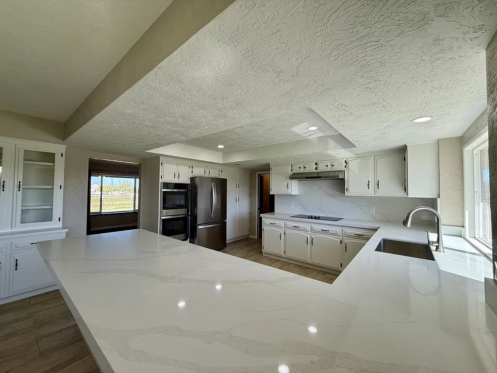 10506 Claribel Rd — Photo 2