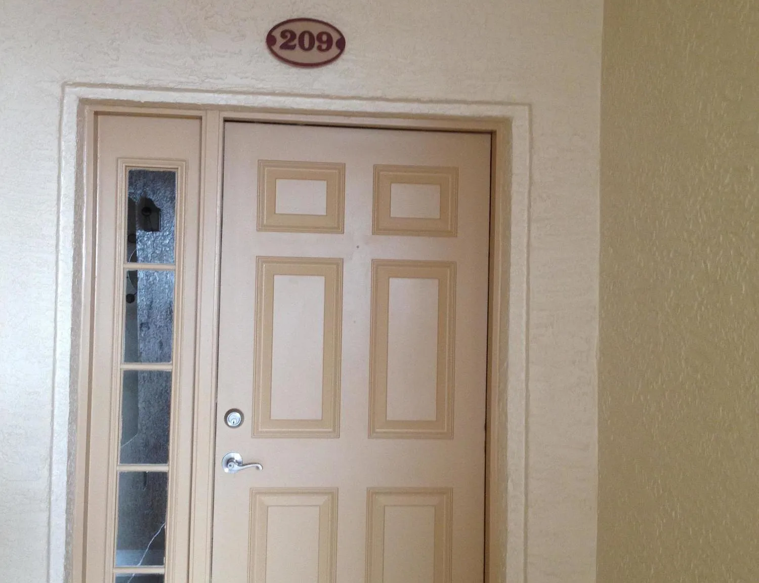 3 bed, 2.0 bath, 1994 sqft, $3,000 — Photo 4