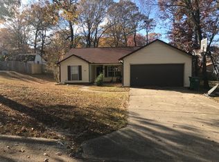 1909 Debswood Dr, Bryant, AR 72022