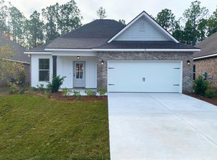 11 Apollo Ave W, Freeport, FL 32439