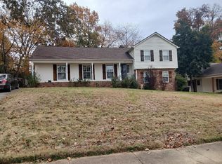 910 Park Valley Rd, Memphis, TN 38119