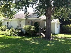 1st image of 803 San Antonio St