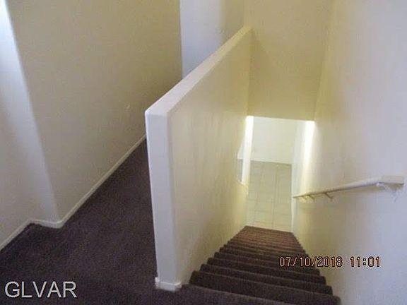 5th image of 1735 N Lamont St