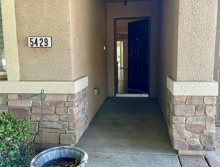5429 White Wheat Ave — Photo 3