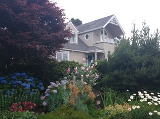 4303 29th Ave W, Seattle, WA 98199