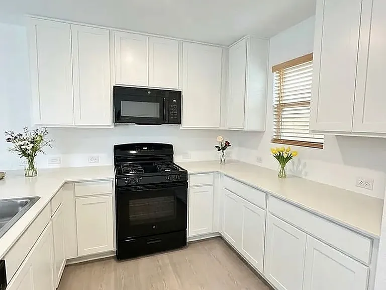 1631 Sparrow Hawk Rd — Photo 8