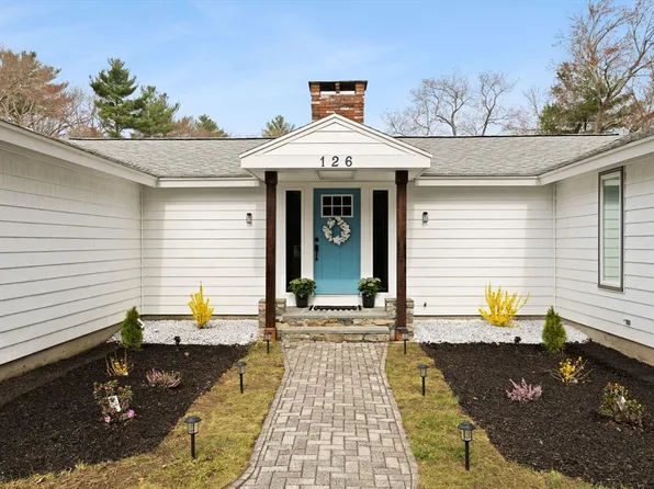 126 Prospect Hill St, Taunton, MA 02780