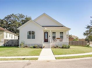 5147 Wildair Dr, New Orleans, LA 70122