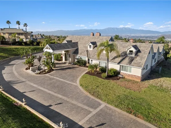 1251 Hidden Springs Dr, Corona, CA 92881