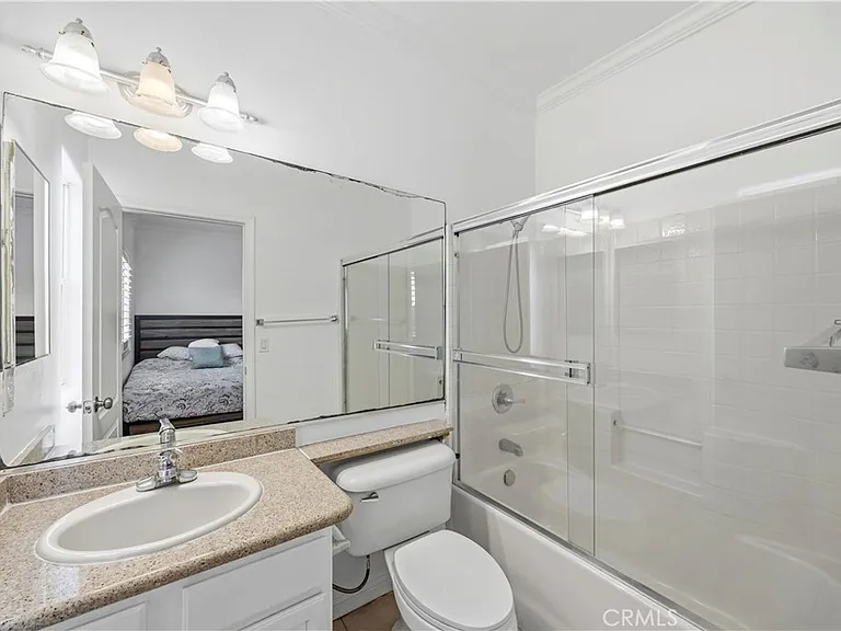 19115 Breckelle St — Photo 10