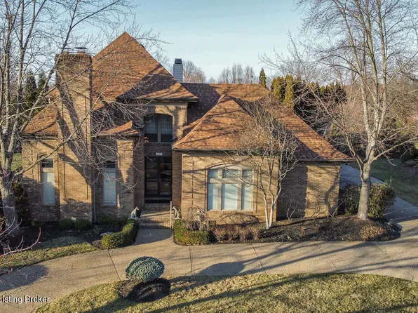 2715 Avenue Of The Woods, Louisville, KY 40241