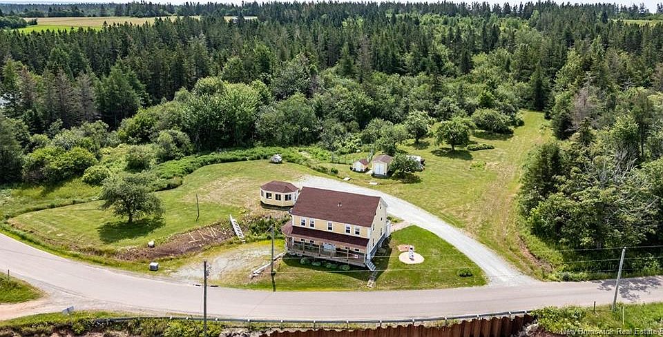 1st image of 186 Marys Point Rd