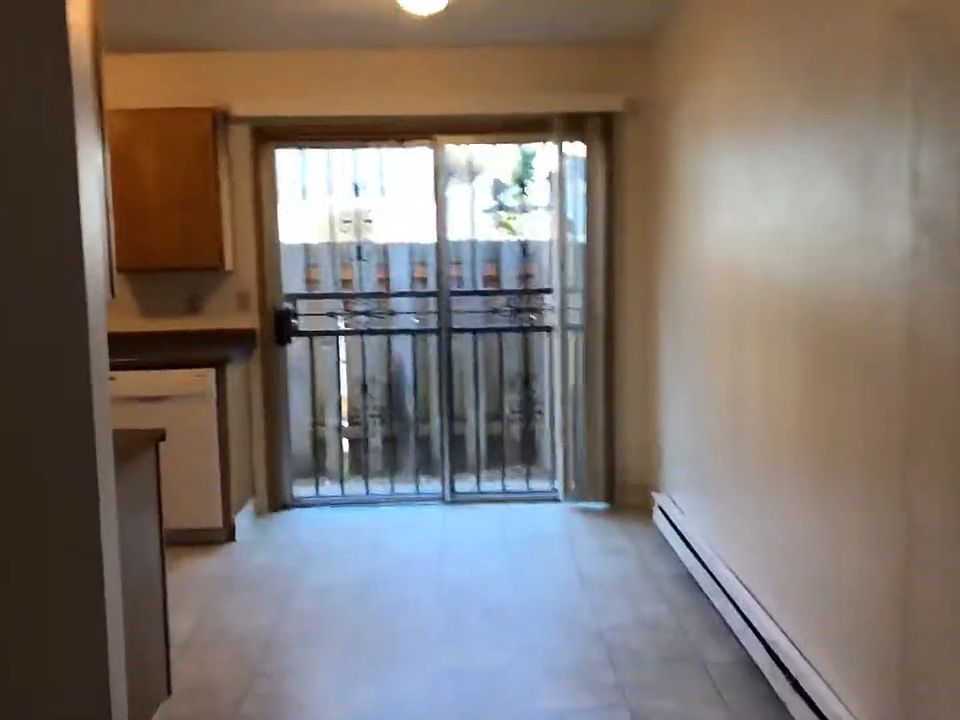 2nd image of 5610-5614 SE 86th Ave