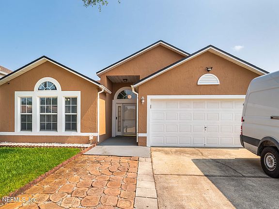 3rd image of 11141 WYNDHAM HOLLOW Lane