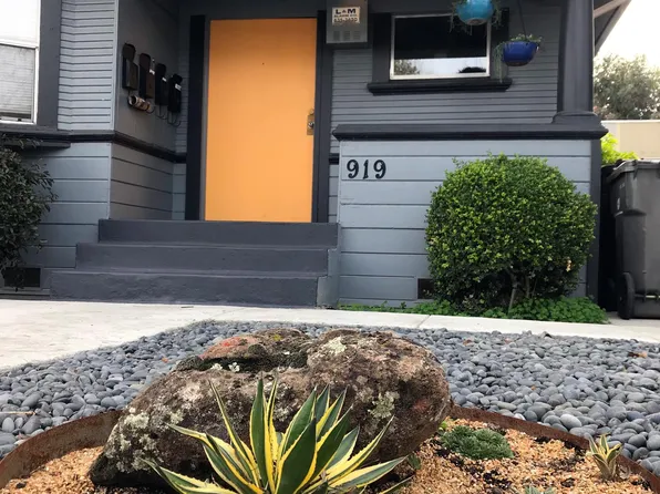 919 60th St #1, Emeryville, CA 94608