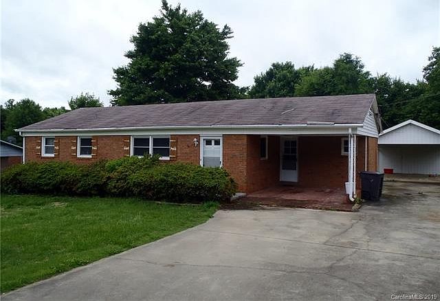 1st image of 1916 Cunningham Dr
